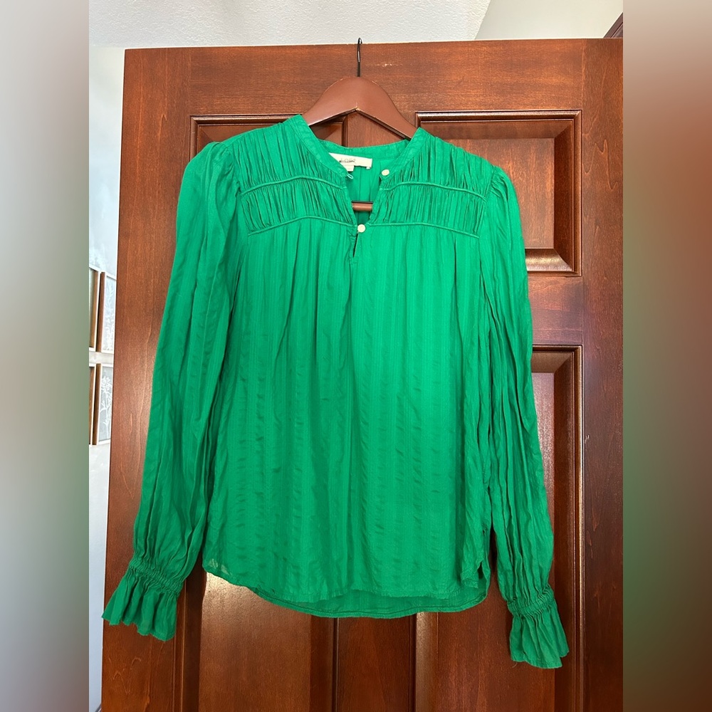 LOFT‎ Vibrant Green Blouse size XS